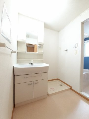 カトル・セゾン　Ⅱの洗面所