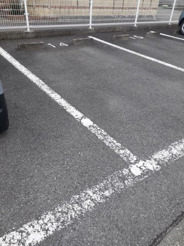 ラ　フォレ　ドゥ・ノールの駐車場