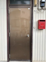 落ち着いた玄関です