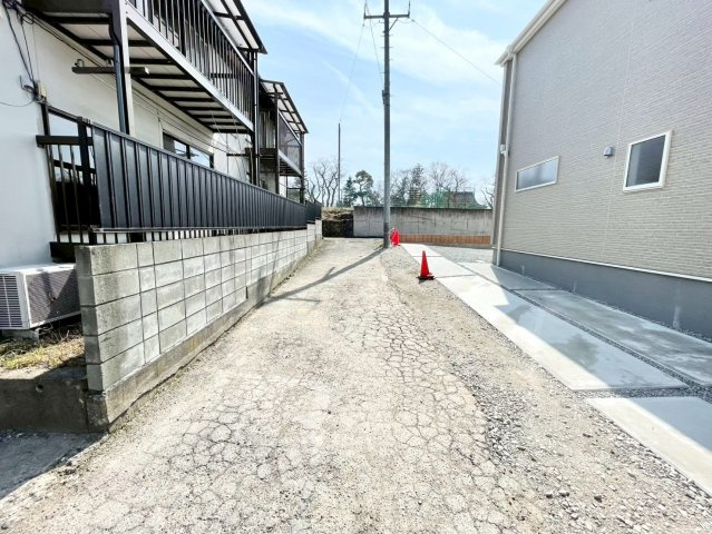 長野箱清水第3の前面道路含む現地写真