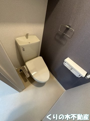 【洗面所】 | 小泉５丁目アパート | 同タイプのお部屋です（現況を優先します）