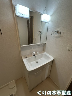 【居間・リビング】 | 小泉５丁目アパート | 同タイプのお部屋です（現況を優先します）