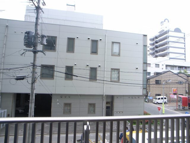 サヴォイコートオブアームズ　2階の展望|別号室のものになります。現状優先。