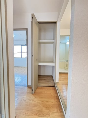 コンフォールコート　A棟の玄関