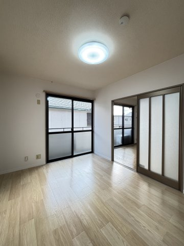 コンフォールコート　A棟の洋室