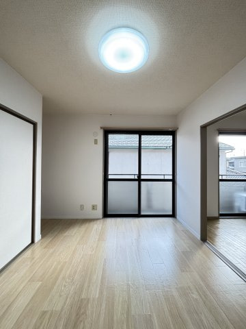 コンフォールコート　A棟の洋室