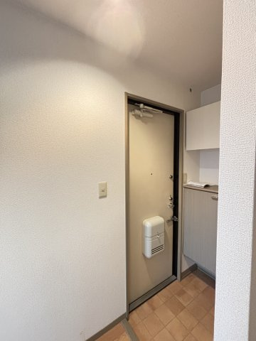 コンフォールコート　A棟の玄関