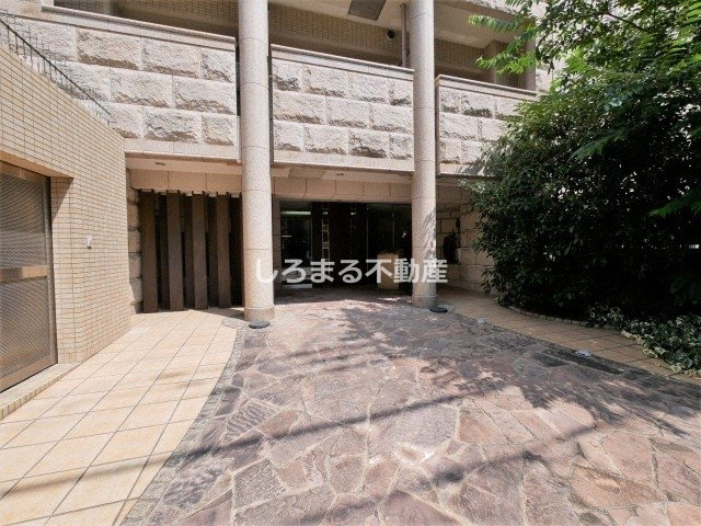 ミア・カーサあわざのエントランス