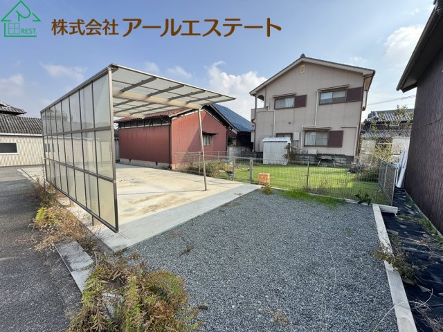 加古郡稲美町六分一　　中古戸建の庭