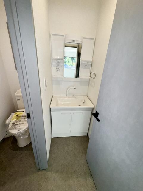 川上町貸店舗貸事務所