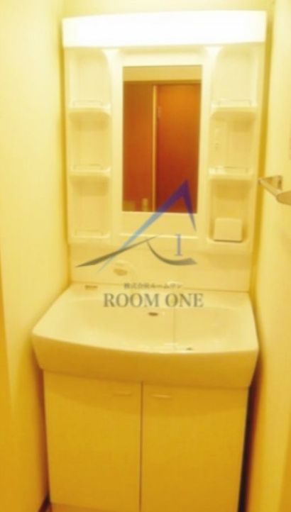 プレジールＳの洗面所|洗面台です。