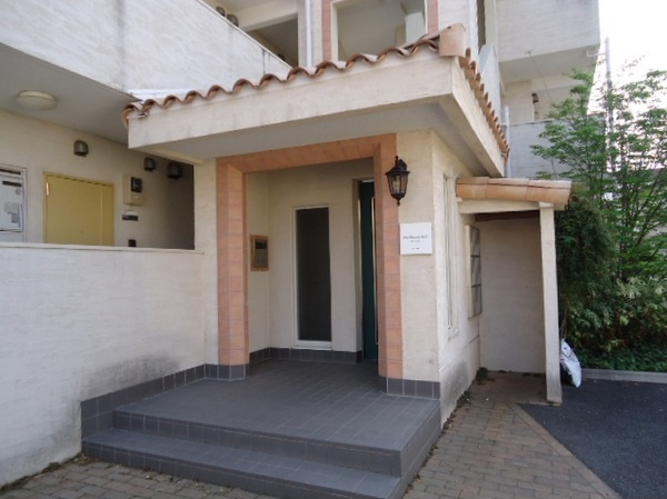 カサブランカＮのエントランス