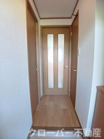 ホワイト・リバーの玄関