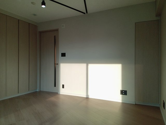 川崎市多摩区登戸の賃貸マンションの居間・リビング