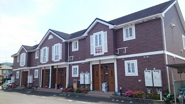 ウエストパレス