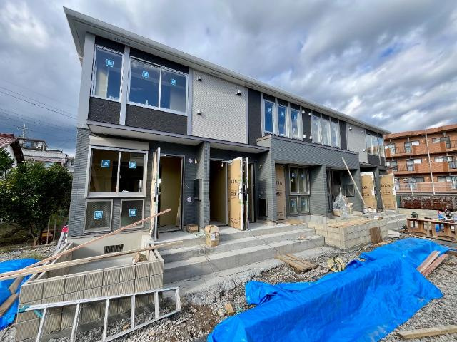 APGヴィラ徳倉Aの外観|建築現場