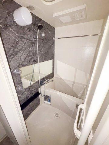 プレサンス桜川グロワールの浴室