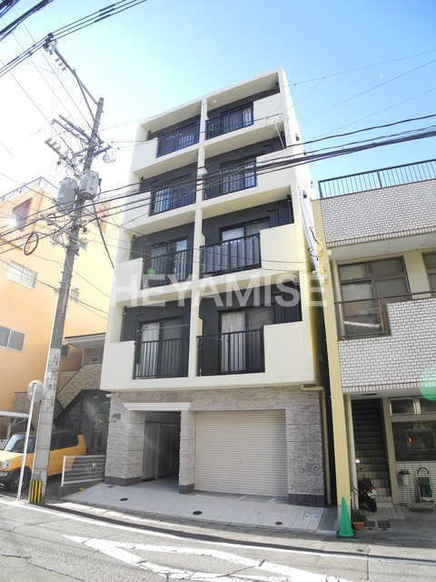 デ・クメール宝町の外観