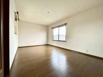 【洋室】 | 高槻市浦堂1丁目　中古戸建