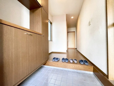 【玄関】 | 高槻市浦堂1丁目　中古戸建