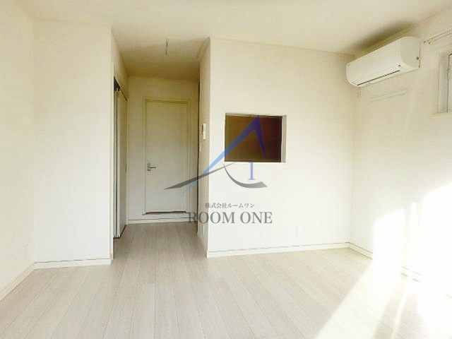 ＤＣグレースの居間・リビング|洋室のお部屋です。