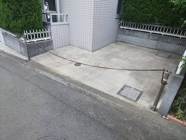 アストラコスモ新百合ヶ丘の駐車場