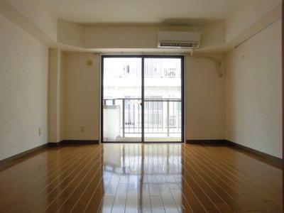 【寝室】 | フォーラム共栄