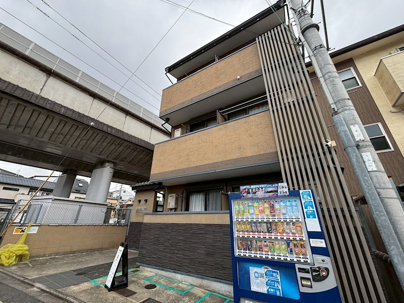 RAMS二条西の外観