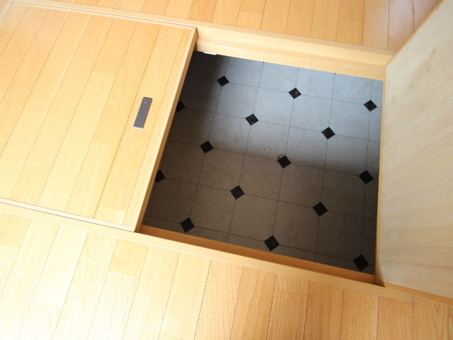 マルベニ段原南の収納