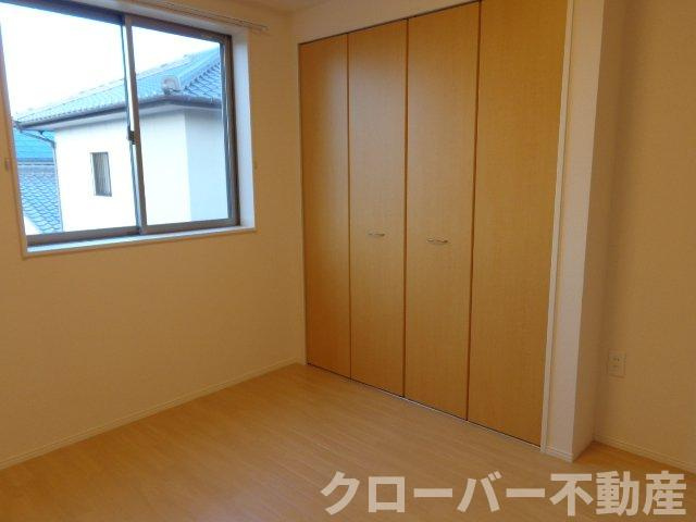 グラン　マーサの収納|北洋室のクローゼット