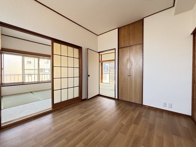 キッチンでお料理をお楽しみください