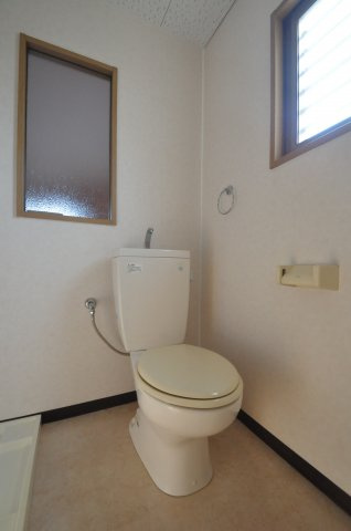 【トイレ】 | ラ・ハル