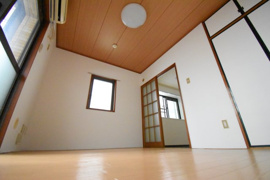 明るい室内です