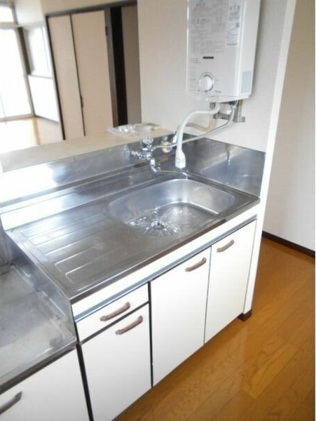 タウンハウスヨシダD棟のキッチン