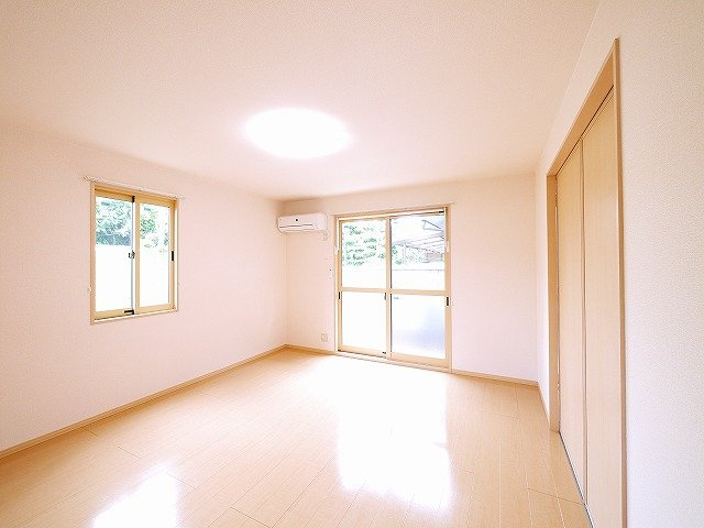 コート宮ノ下の居間・リビング|居間です