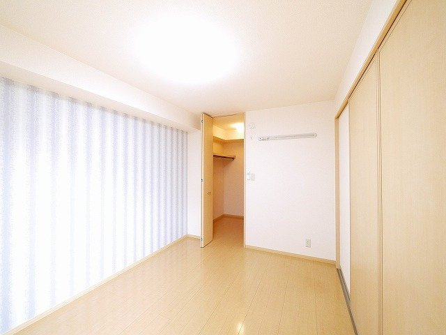 コート宮ノ下の収納|コンパクトで使いやすい洋室です