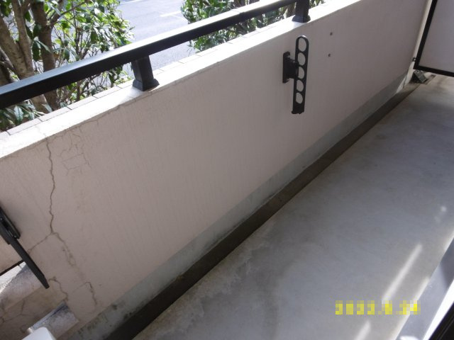 陽当たり良好なバルコニーです