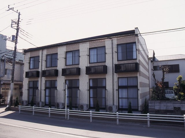 落ち着いた雰囲気の外観です