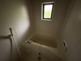 コンパクトで使いやすいお風呂です