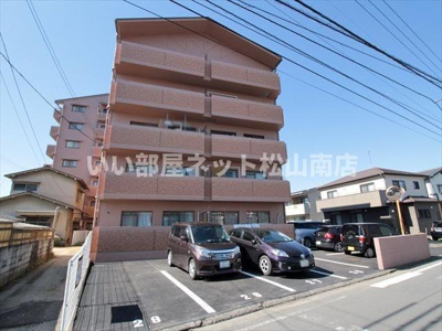 【外観】 | ロイヤル・ヴィラ