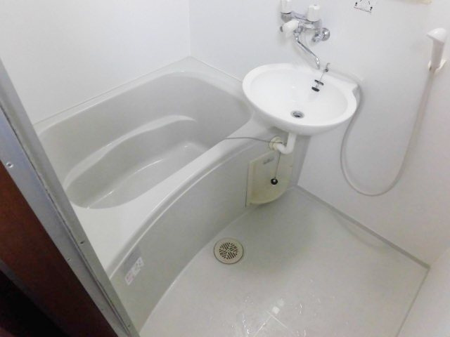 デュエットA棟の浴室