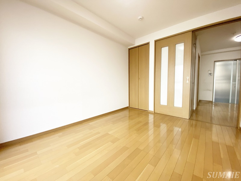 Boa Sorte 本駒込の居間・リビング|別角度からみたリビングです☆