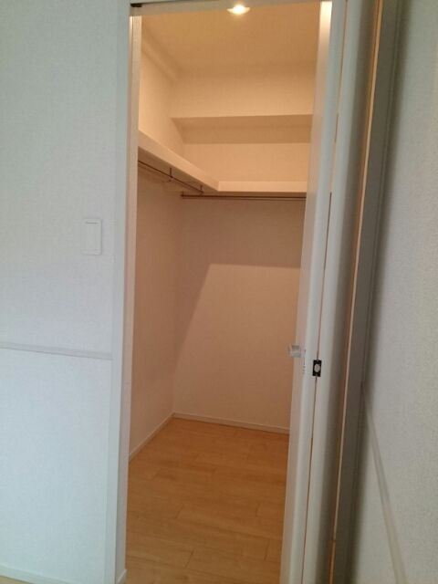 メゾン　ド　ディアスの収納