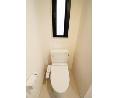 【トイレ】 | Zest横浜 | トイレ個室♪