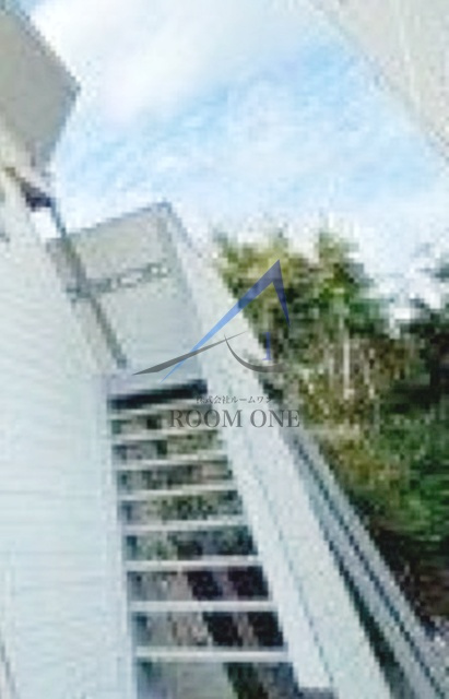 蓬莱館のその他共用部分|共用階段です。