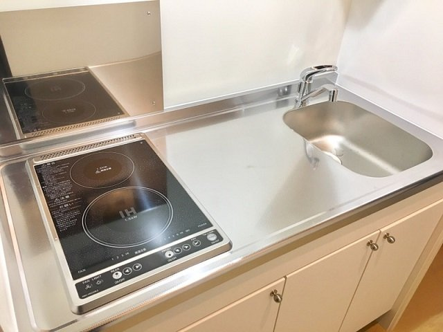 手前IH 奥ラジエントヒーター