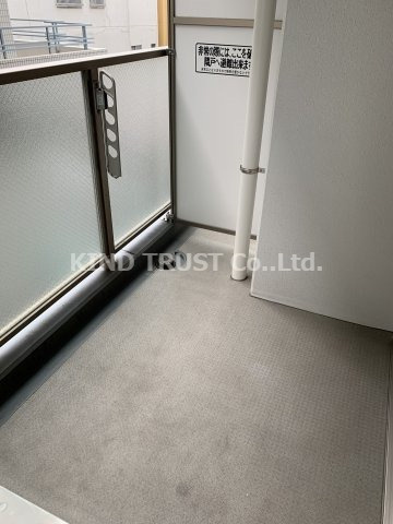 エステムコート梅田・天神橋IIグラシオのバルコニー|開放的で明るい空間を演出してくれるバルコニーです