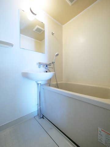 ＣＩＴＹオークラＥの浴室