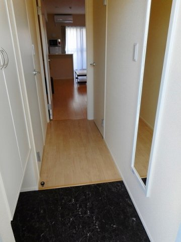 毎日通る玄関はこちらです