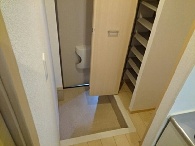 【玄関】 | フライハイト | ゆったりとした玄関です